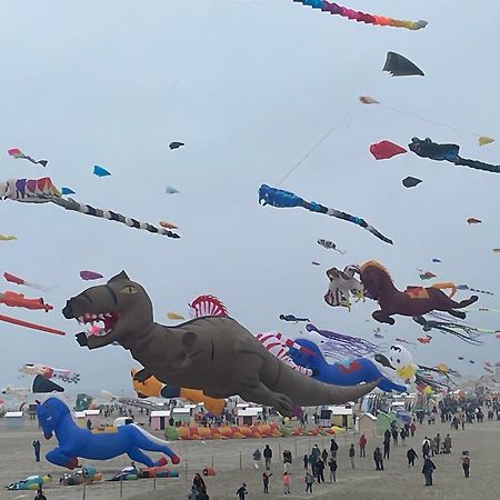 Gite Chti Picard Parking Prive Gratuit Et 100M De La Plage Berck Luaran gambar
